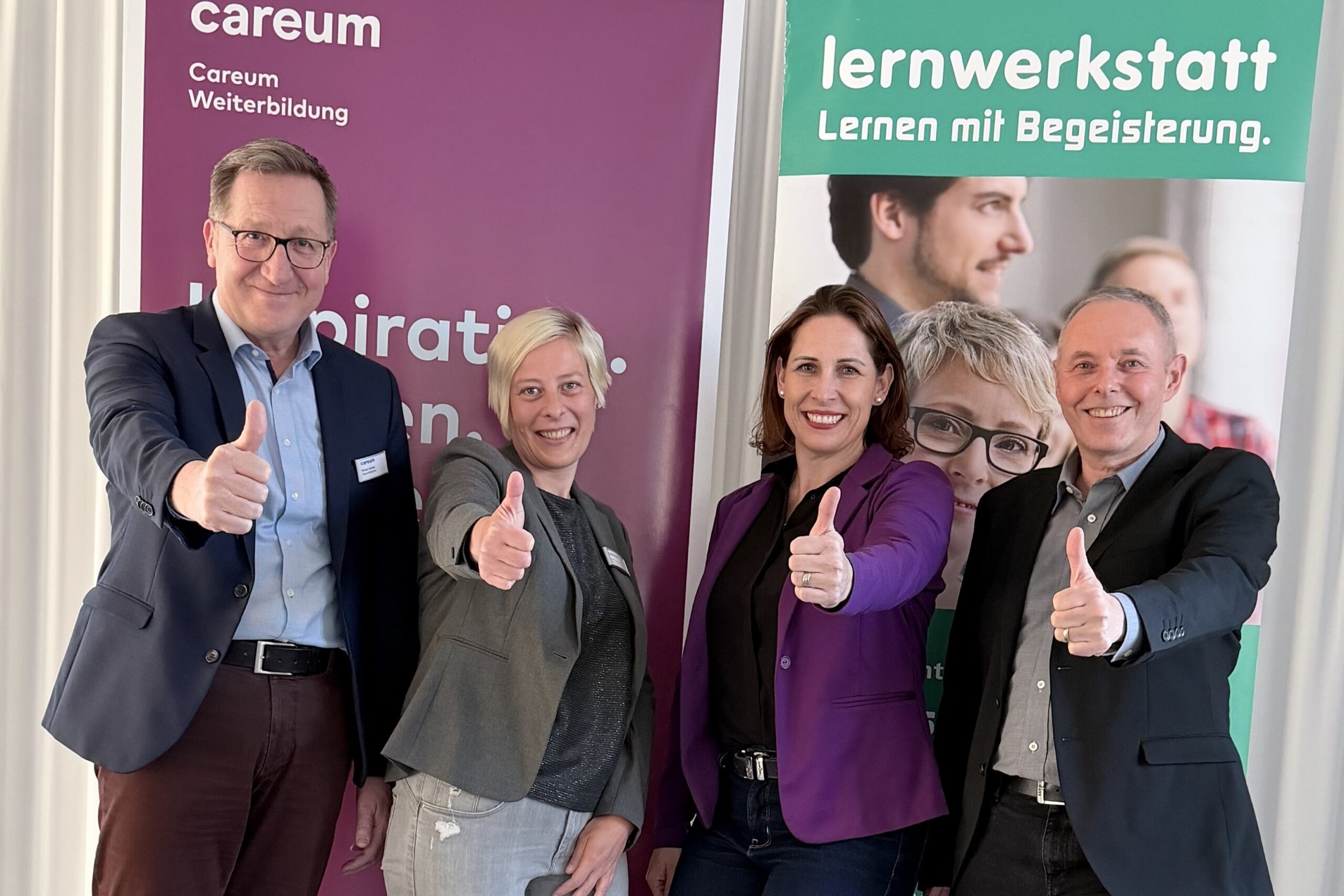 v.l.n.r. Bruno Umiker, Geschäftsführer und Nadin Leonhard, Angebotsverantwortliche von Careum Weiterbildung, Diana Binder Wettstein, Co-CEO und Daniel Herzog, Co-CEO der Lernwerkstatt Olten
